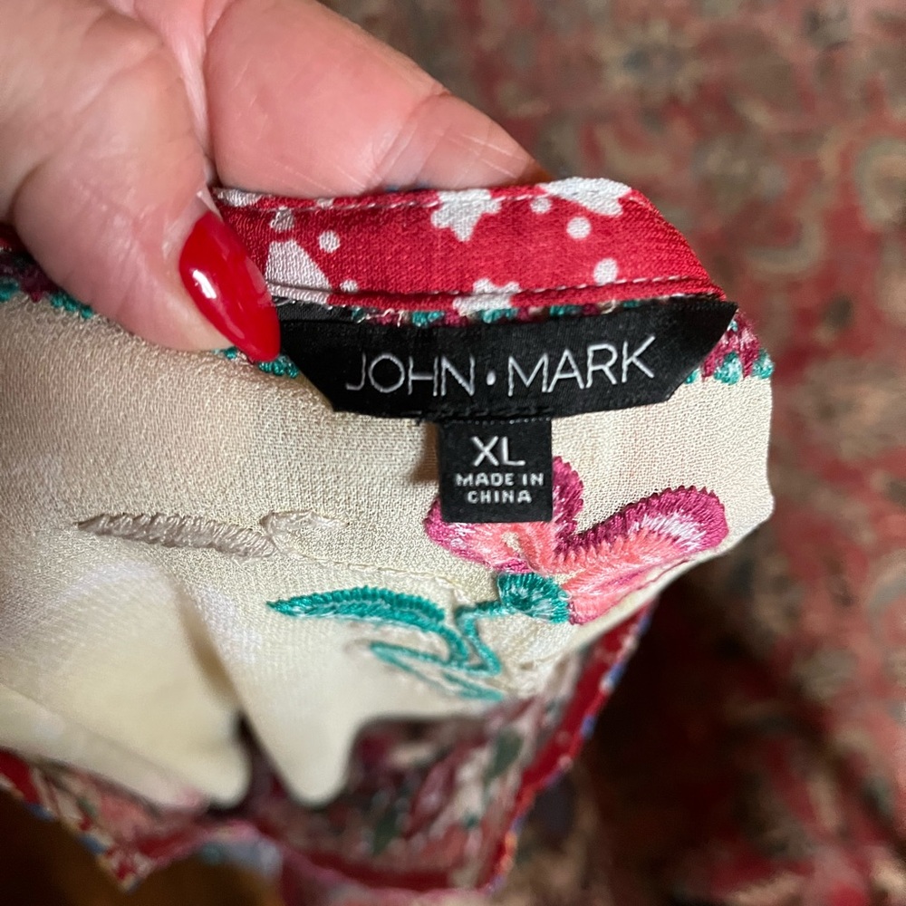 John Mark Tunic - Picture 8 of 10